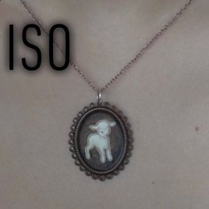ISO! Necklaces like these